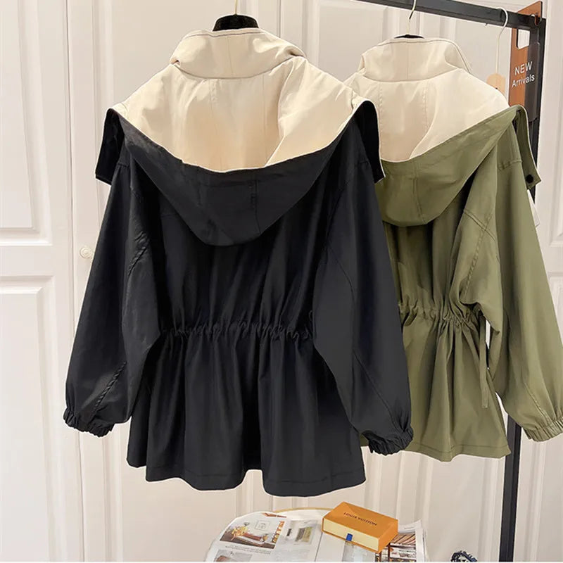 Scarlett – Elegant jacket with wind protection