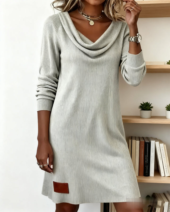 Alison | High Collar Straight Dress with Long Sleeves