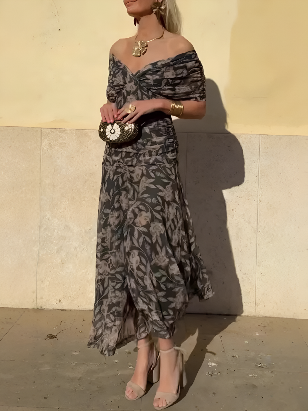 Fiona™ | The dress that celebrates your femininity