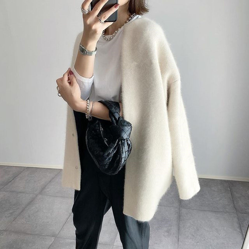 Chloé™ - Elegant Knitted Cardigan