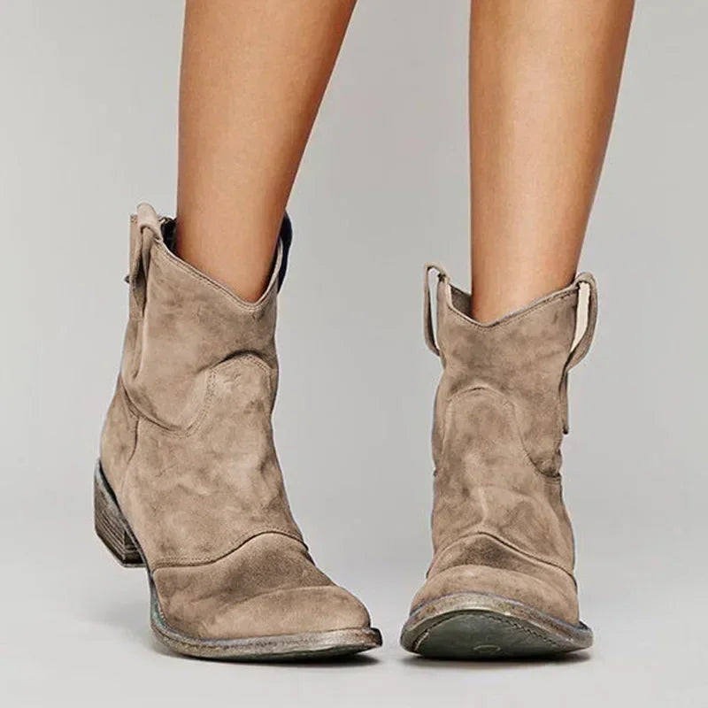 Elizabeth | Stylish Boots
