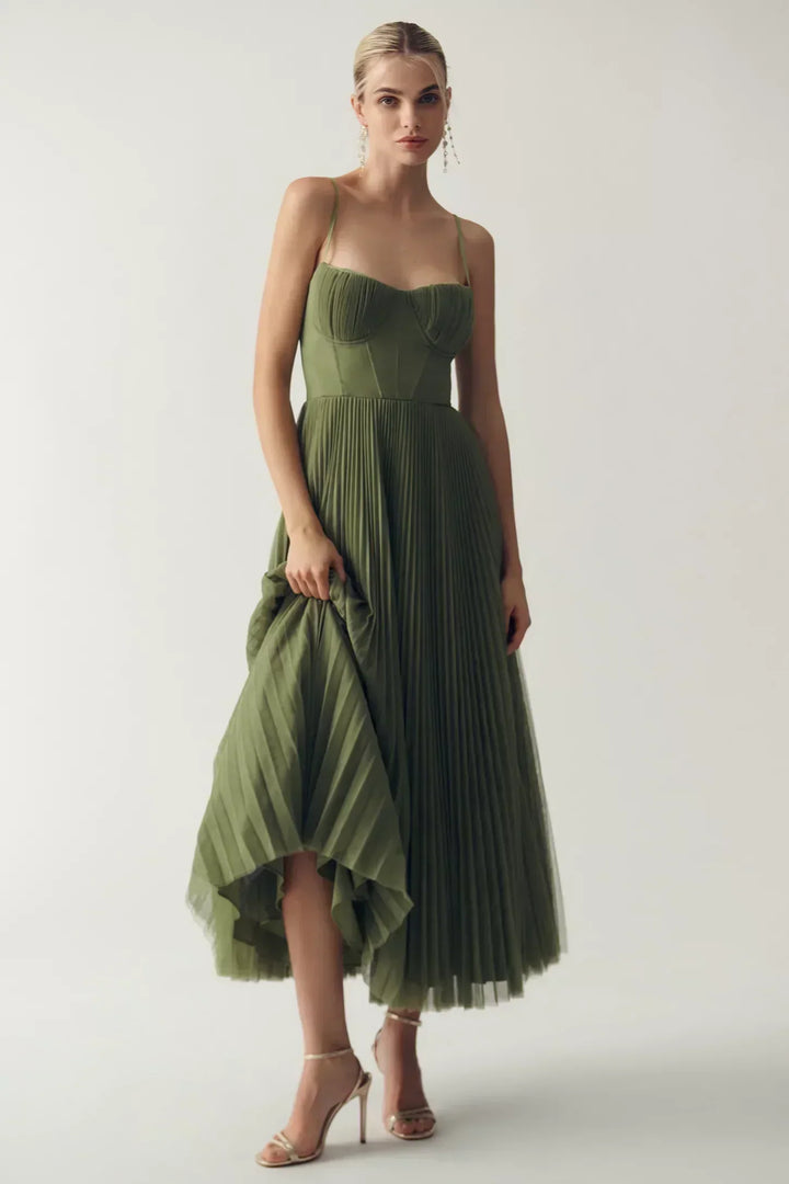 Evie - Elegant Dress