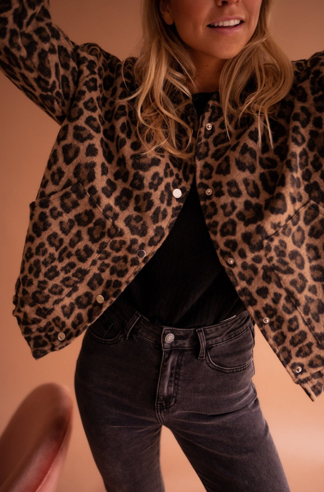 Grace | Short Jacket with Leopard Print