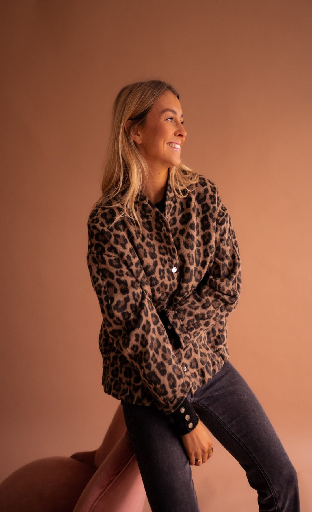 Grace | Short Jacket with Leopard Print